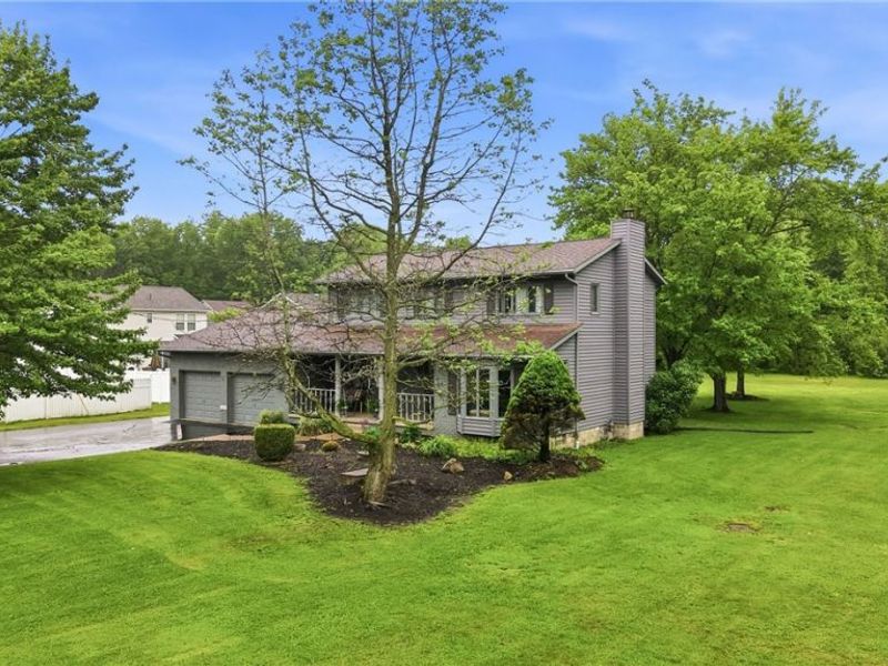 2821 Wilson Sharpsville Road, Cortland, OH 44410 Photo 3