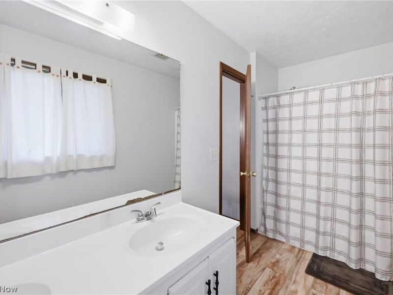 2821 Wilson Sharpsville Road, Cortland, OH 44410 Photo 39