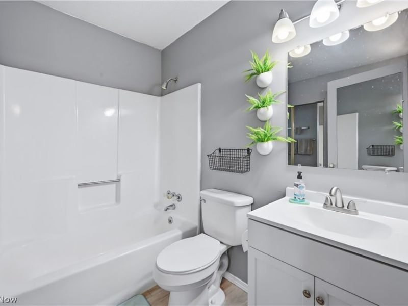 2821 Wilson Sharpsville Road, Cortland, OH 44410 Photo 45