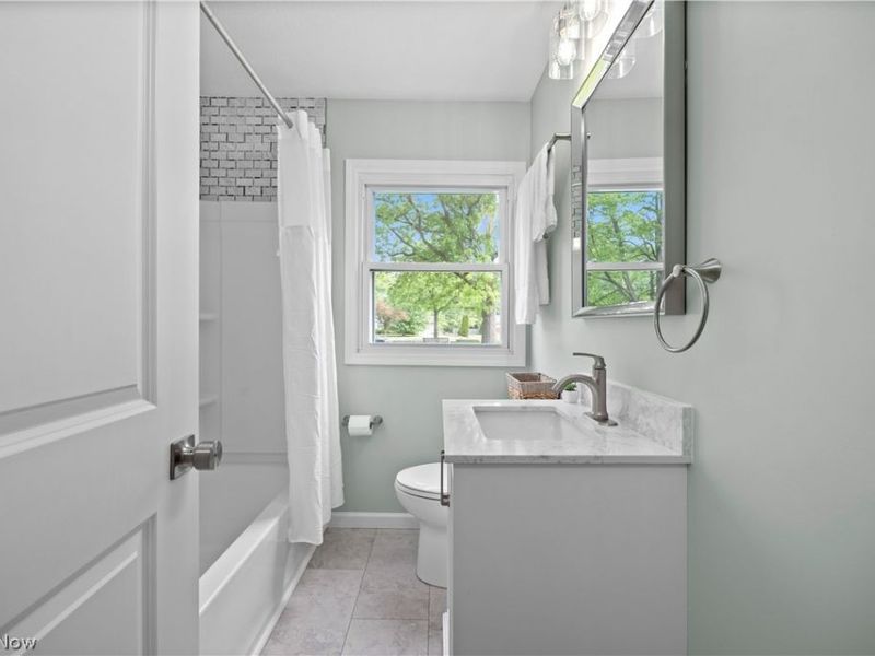 26553 Hilliard Boulevard , Westlake, OH 44145 Photo 17