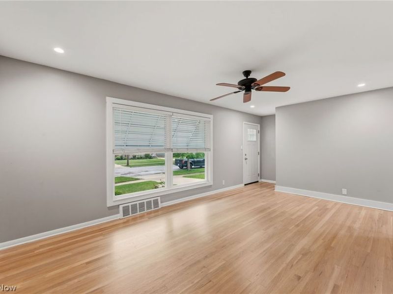 4353 W 182nd Street , Cleveland, OH 44135 Photo 12