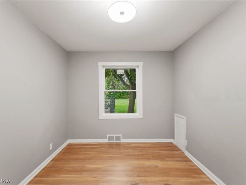 4353 W 182nd Street , Cleveland, OH 44135 Photo 17
