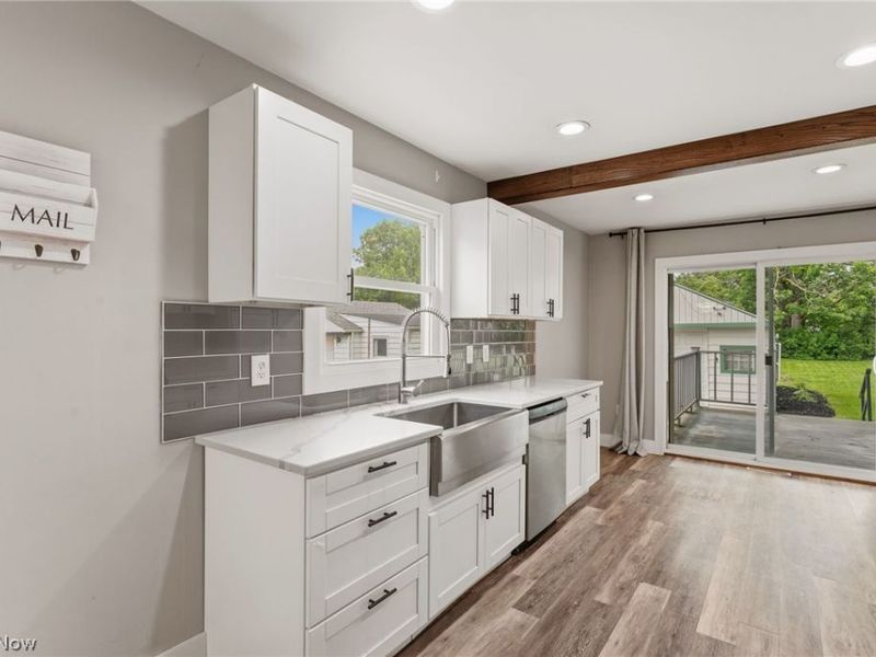 4353 W 182nd Street , Cleveland, OH 44135 Photo 6
