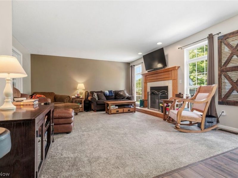4297 Brookview Court, Uniontown, OH 44685 Photo 12