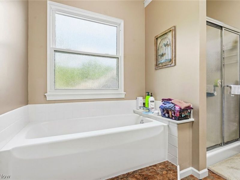 4297 Brookview Court, Uniontown, OH 44685 Photo 17