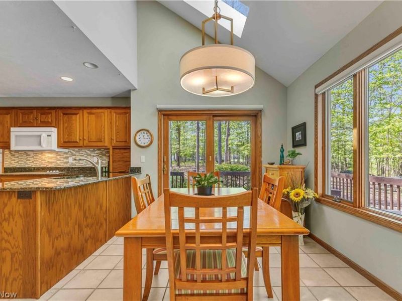1011 Cedarwood Lane, Medina, OH 44256 Photo 11