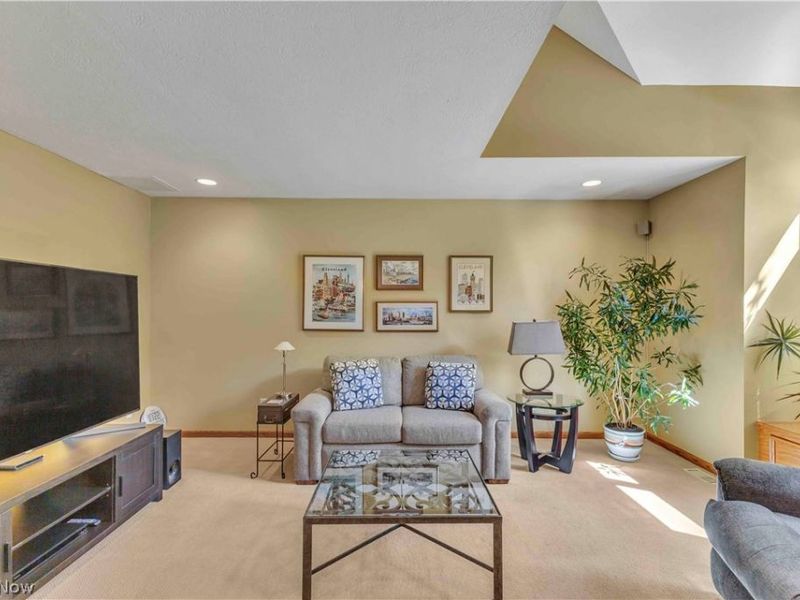 1011 Cedarwood Lane, Medina, OH 44256 Photo 19