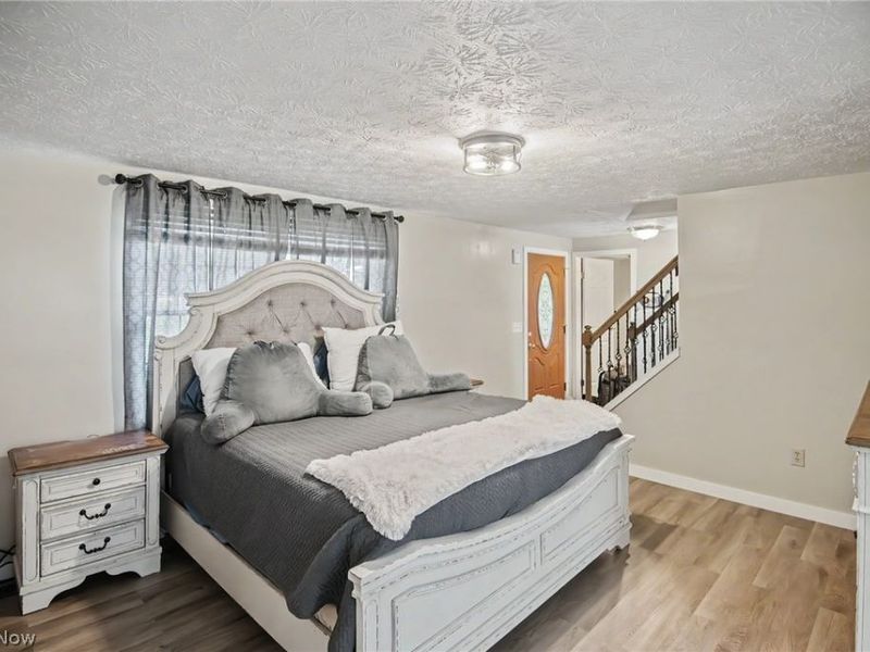 9252 Briarbrook Drive NE, Howland, OH 44484 Photo 14