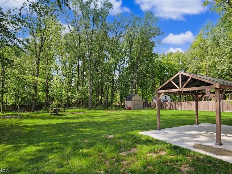 9252 Briarbrook Drive NE, Howland, OH 44484 Photo 33