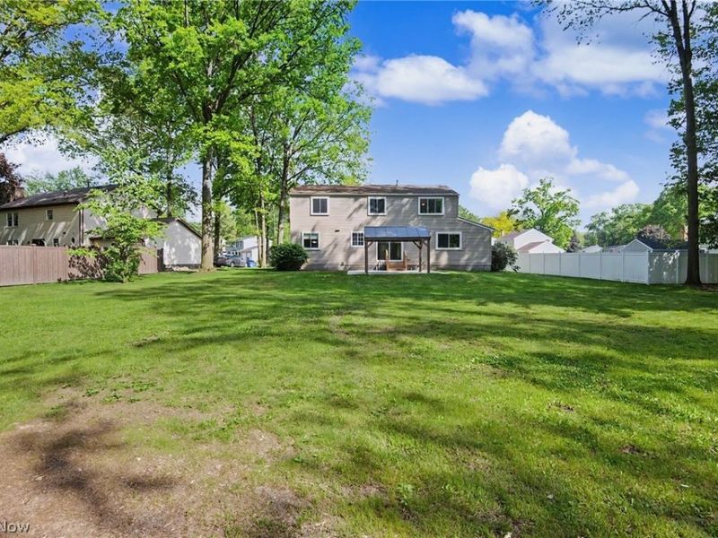 9252 Briarbrook Drive NE, Howland, OH 44484 Photo 35