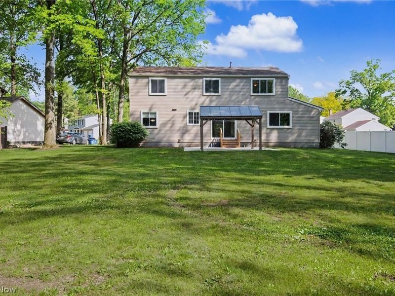 9252 Briarbrook Drive NE, Howland, OH 44484 Photo 36