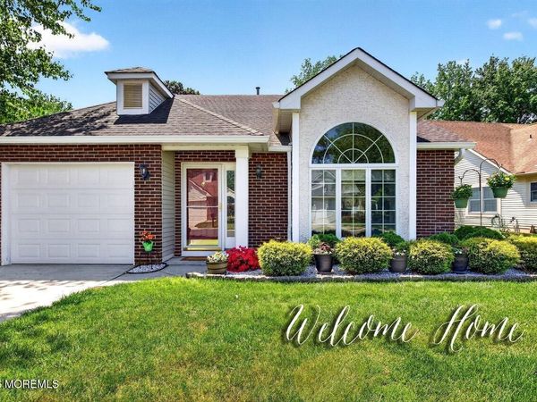 1603 Lacebark Road, Toms River, NJ 08755