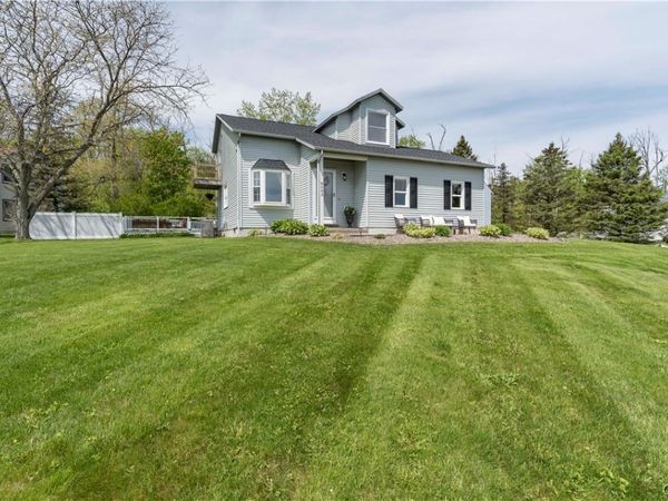 8683 Bayview Drive, Cicero, NY 13039