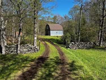 144 Easy Street, Stamford, NY 12167