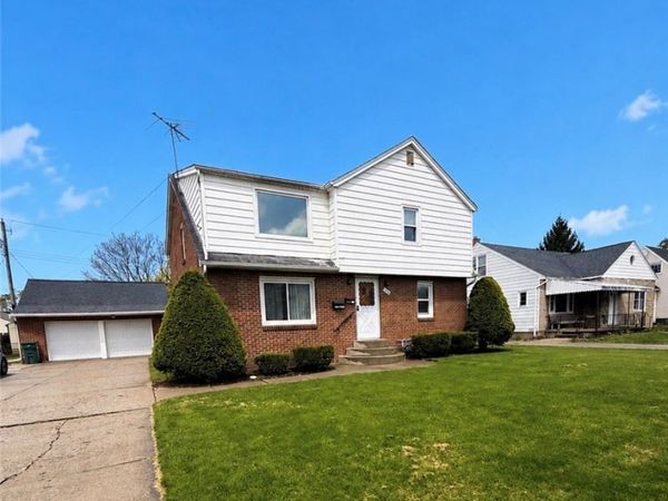 207 Spaulding Street , Unit Upper, North Tonawanda, NY 14120