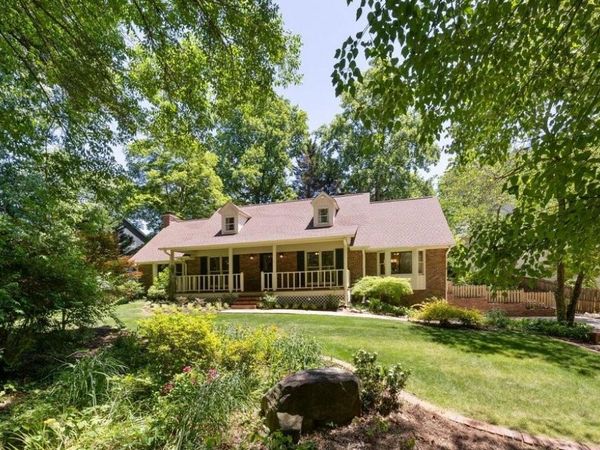 2600 Mack Dobbs Road NW, Kennesaw, GA 30152