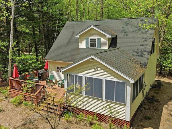 73 Saint Moritz Street, Moultonborough, NH 03254