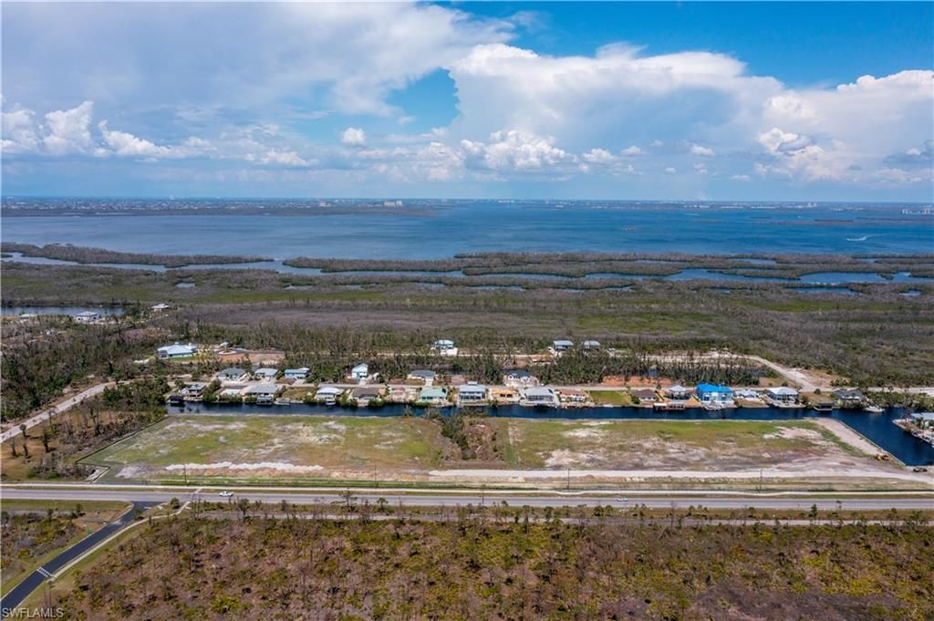 3810 Stringfellow Rd, Saint James City, FL 33956 Photo