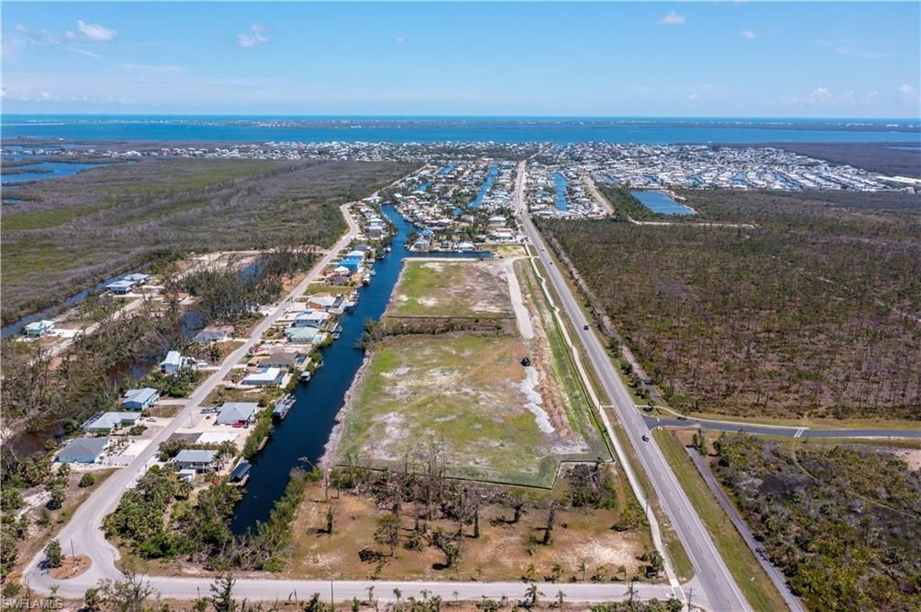 3810 Stringfellow Rd, Saint James City, FL 33956 Photo