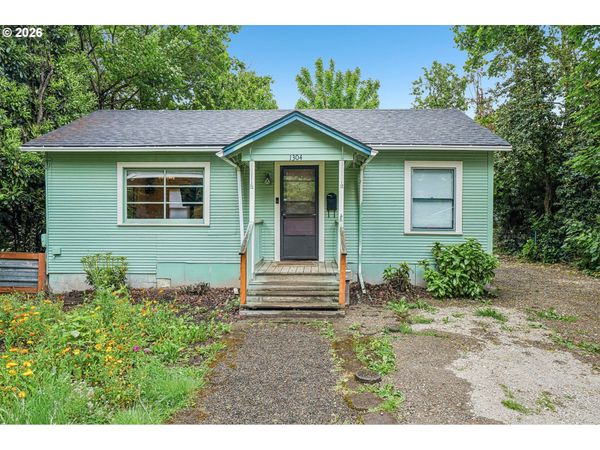 1304 NW VICTORIA AVE, Gresham, OR 97030
