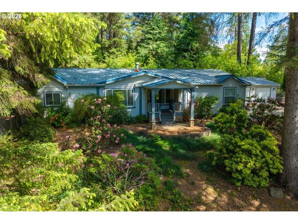 83239 N PIONEER RD, Florence, OR 97439