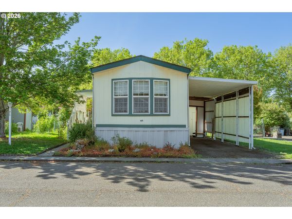 95 ATHENA LN, Roseburg, OR 97470