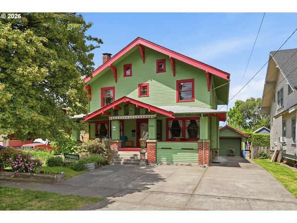 1811 21ST AVE, Forest Grove, OR 97116