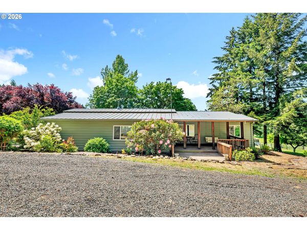 25014 HALL RD, Cheshire, OR 97419