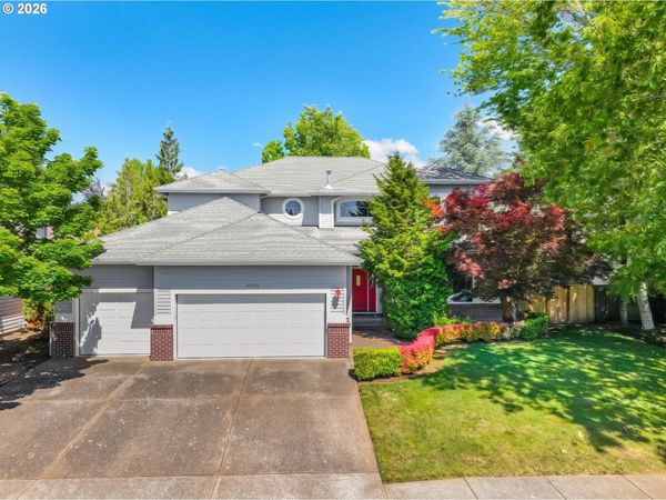 14305 NW EAGLERIDGE LN, Portland, OR 97229
