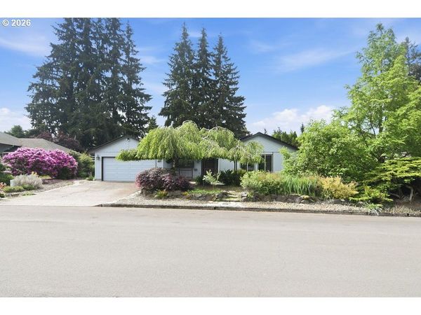 1017 NW 121ST ST, Vancouver, WA 98685
