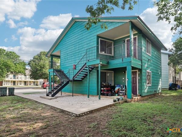 1634 Post Road , Unit 2, San Marcos, TX 78666