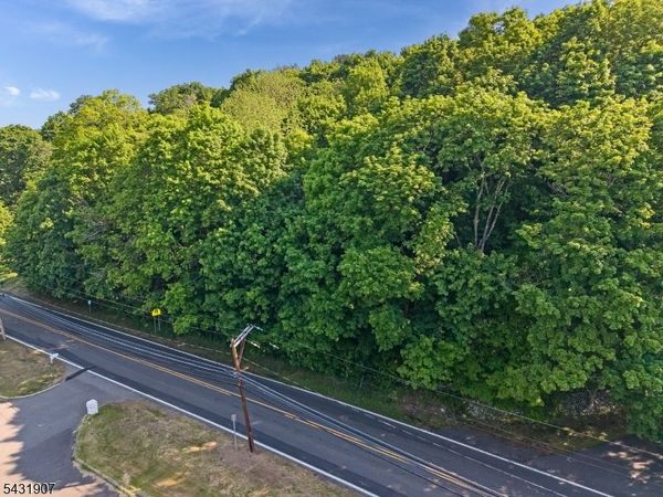 1561 Sussex Tpke, Randolph, NJ 07869