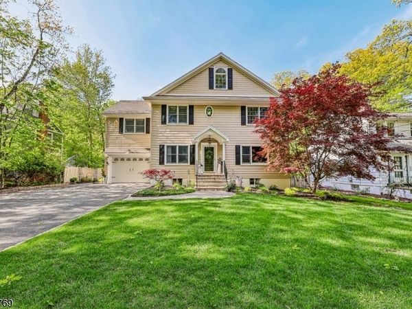 129 Woodland Ave, Ramsey, NJ 07446