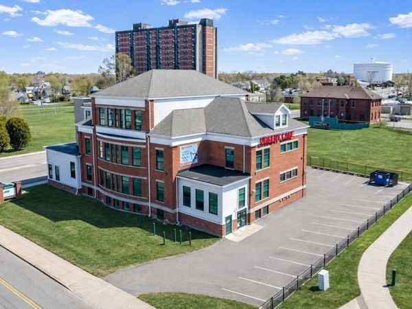 1151 Robeson St, Fall River, MA 02720