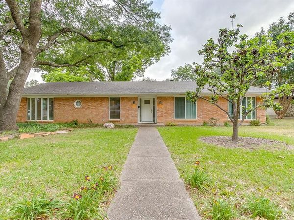 4000 Sundown Drive, Benbrook, TX 76116