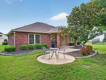 9124 Starwood Lane, Denton, TX 76207