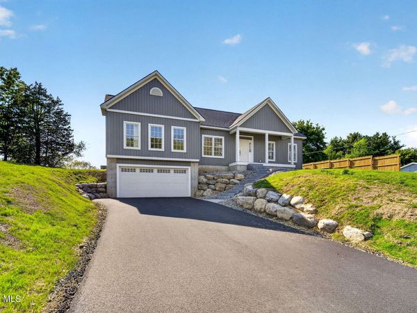 5 1/2 Gardner Road, Wynantskill, NY 12198