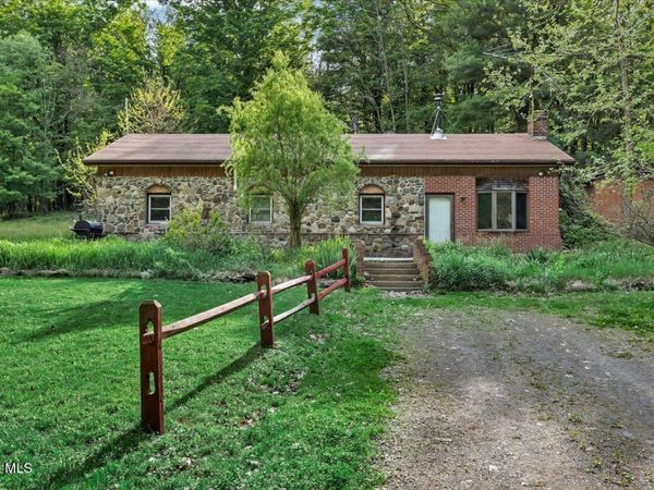 146 Stonebridge Rd Extension, Durham, NY 12423
