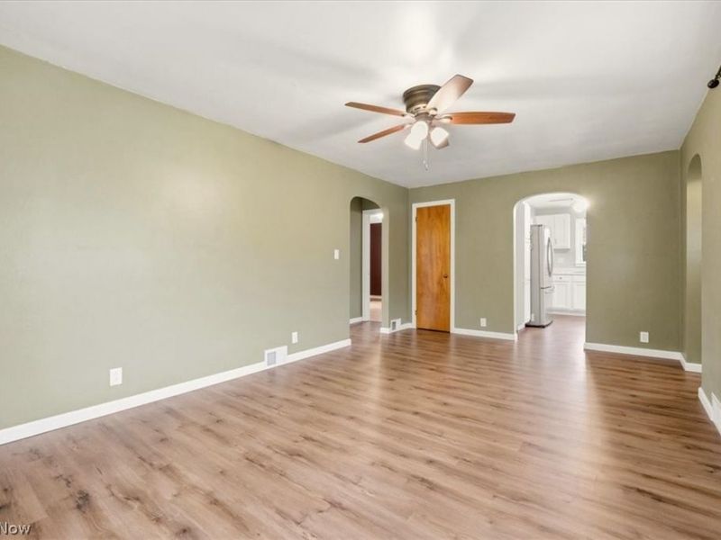 752 Ellis Avenue, Ashland, OH 44805 Photo 5