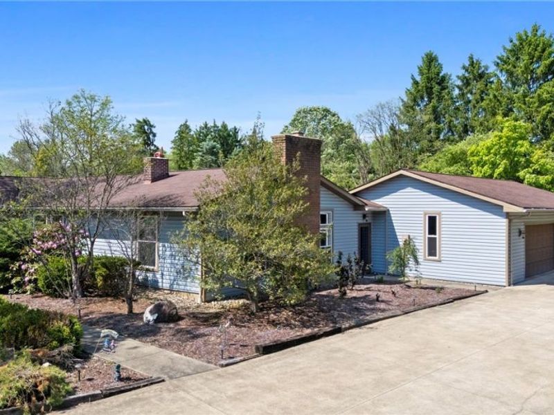 4676 Parkman Road NW, Southington, OH 44470 Photo 2