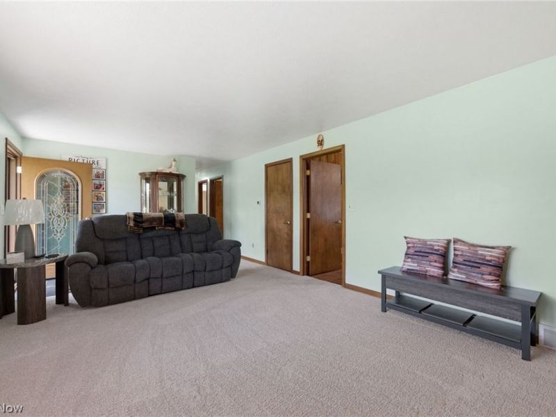 4676 Parkman Road NW, Southington, OH 44470 Photo 7
