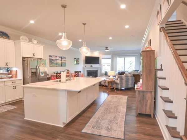 327 CLAIBOURNE RD , CROZET, VA 22932