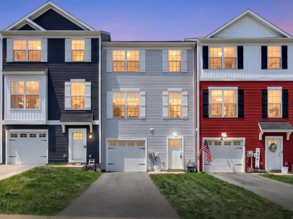26 PACER DRIVE , HANOVER, PA 17331