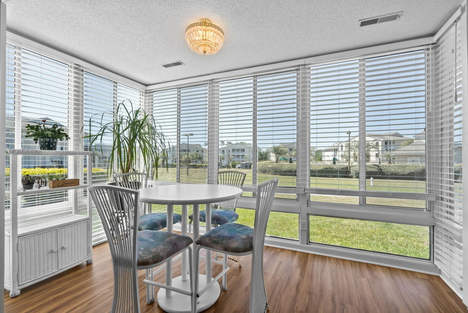 215 Landing Rd. Photo 8