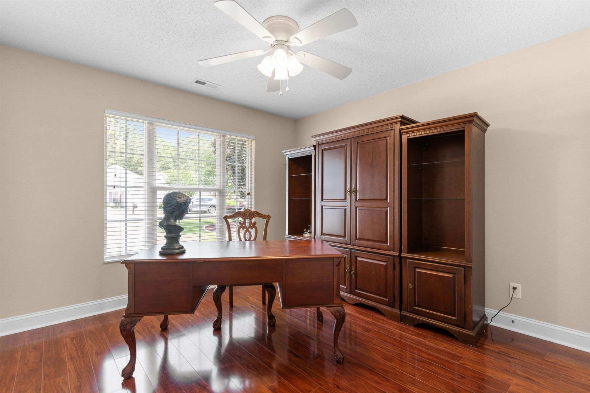 220 Candlewood Dr. Photo 20