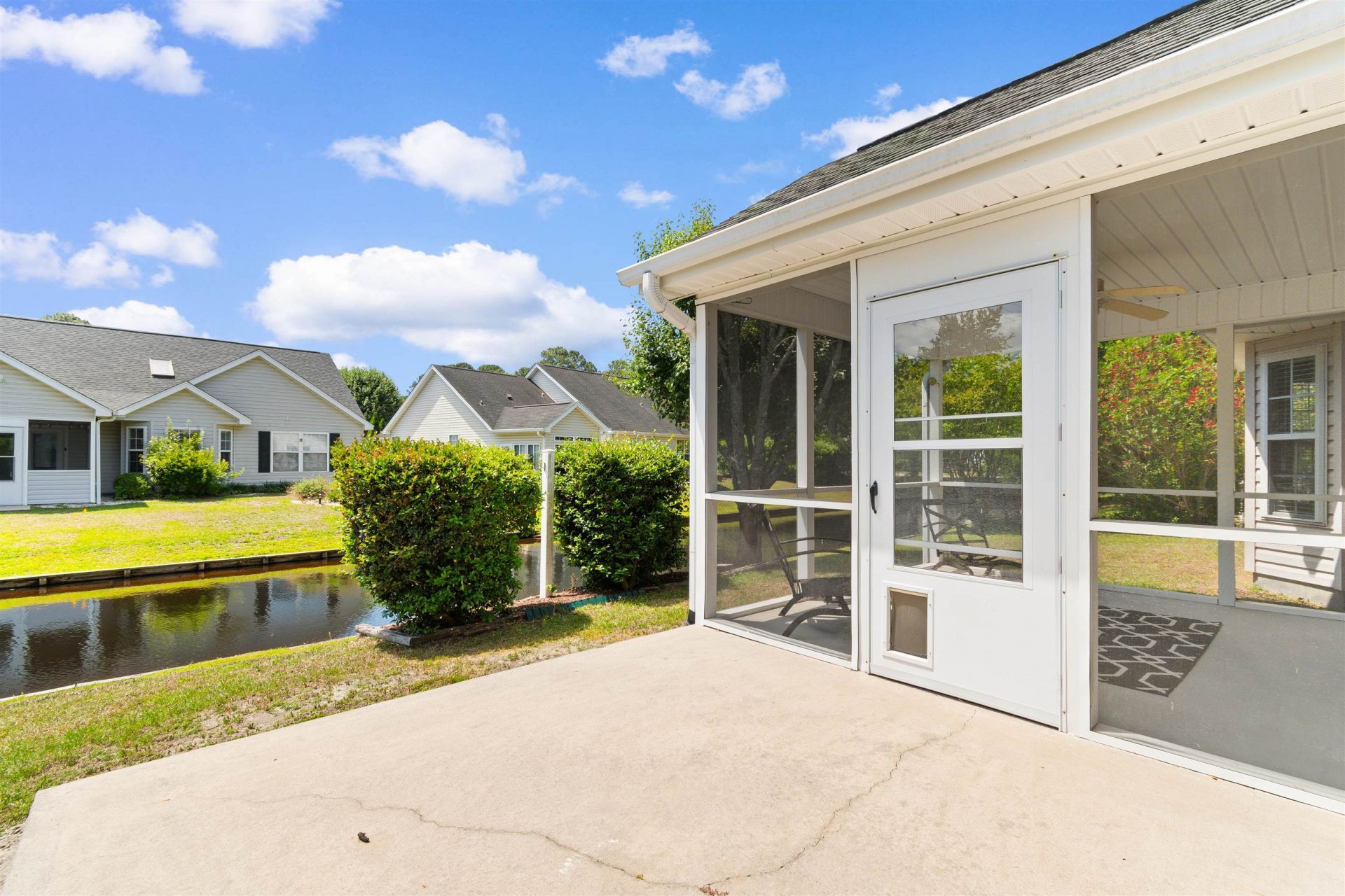 220 Candlewood Dr. Photo 28