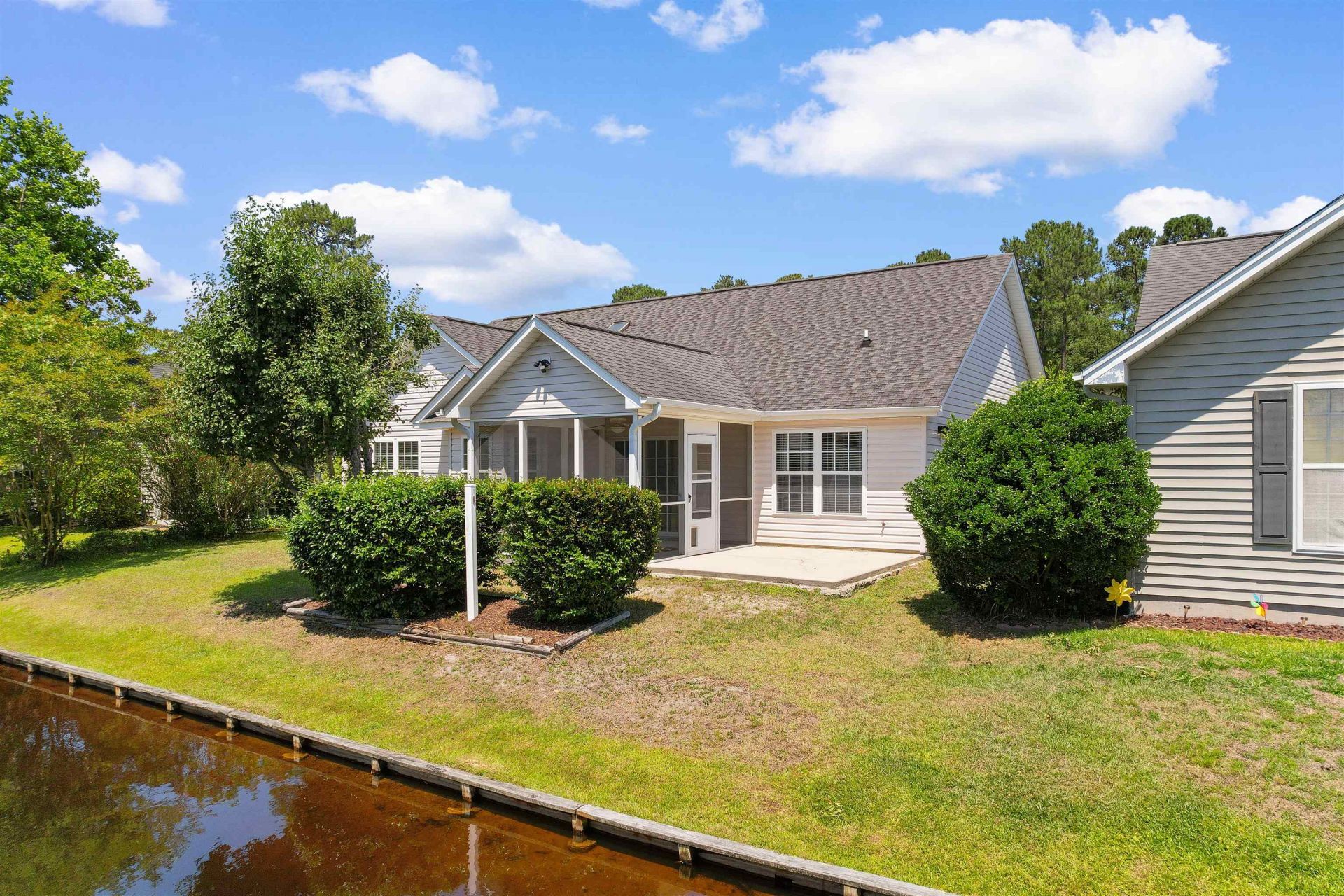 220 Candlewood Dr. Photo 30