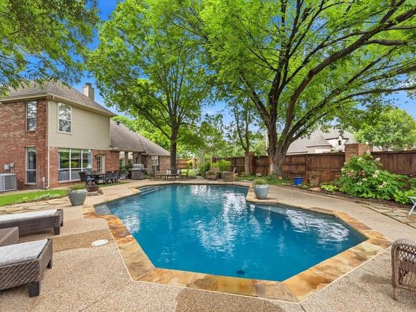 2701 Holly Brook Court, Bedford, TX 76021