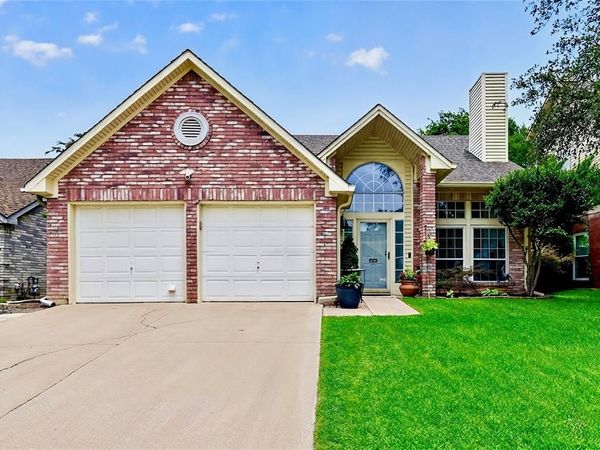 4713 Bracken Drive, Fort Worth, TX 76137