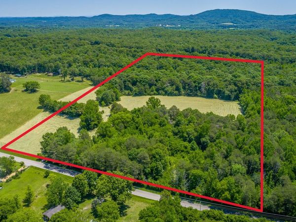 1655 W Cove Road, Chickamauga, GA 30707